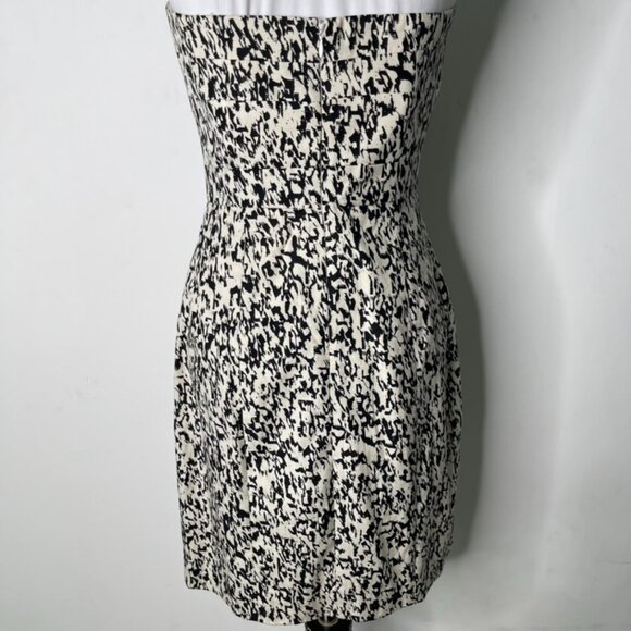 Cynthia Steffe Women's Black White Ruffle Mini Strapless Dress Size 2 - Picture 12 of 16